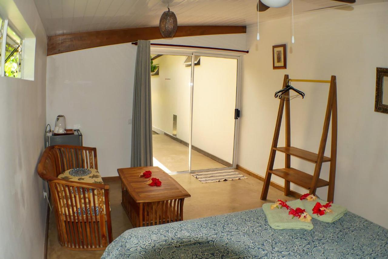 Bouddha Villa Uturoa Extérieur photo