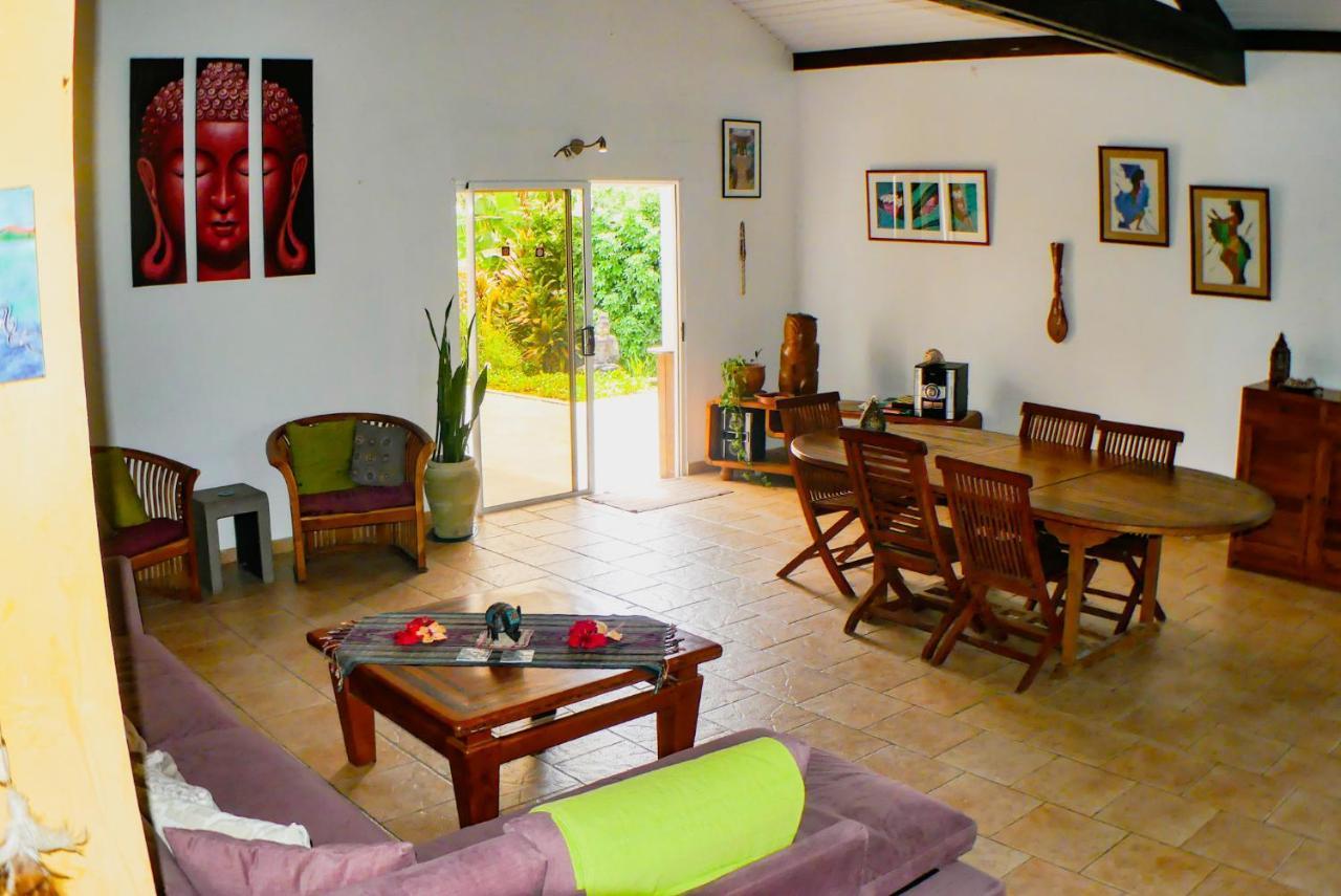 Bouddha Villa Uturoa Extérieur photo